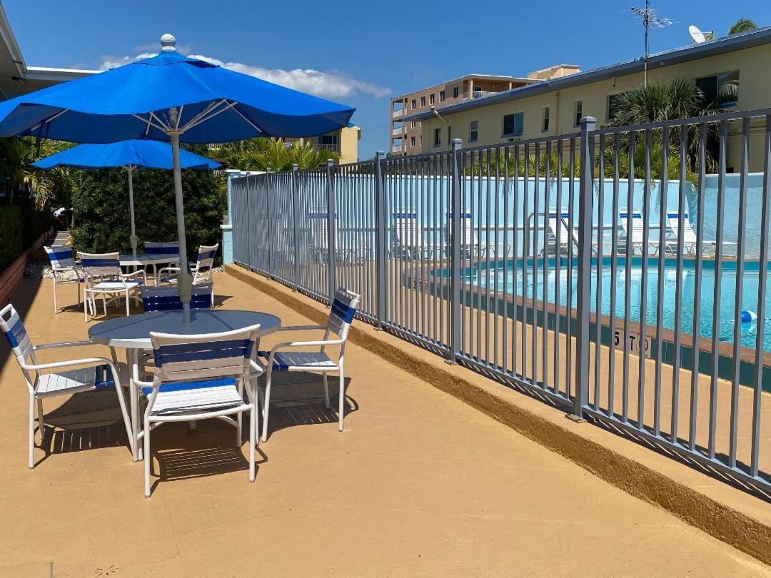 Beachside Resort Motel St. Pete Beach Eksteriør billede