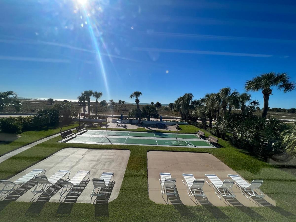 Beachside Resort Motel St. Pete Beach Eksteriør billede