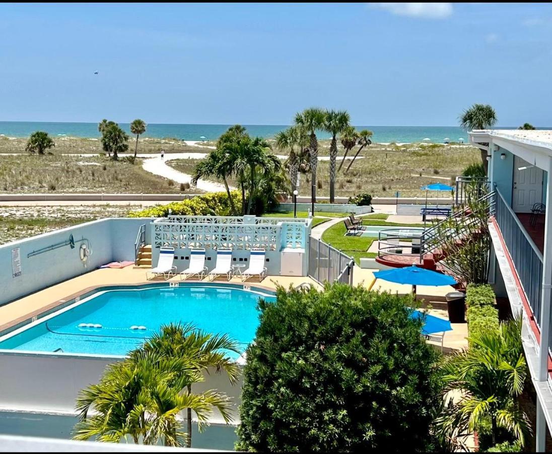 Beachside Resort Motel St. Pete Beach Eksteriør billede